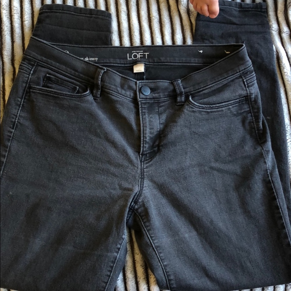 Faded black skinny jeans LOFT